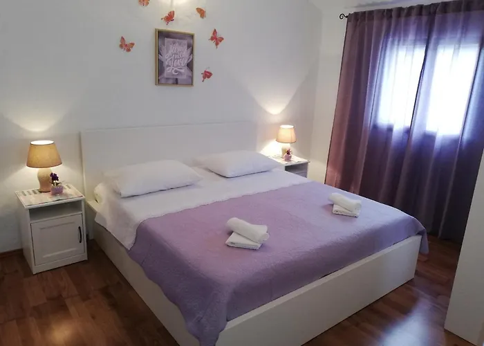 Apartment Pecarevic - A Holiday With A Stunning View