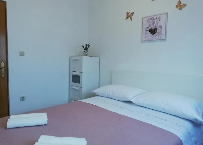 Apartment Pecarevic - A Holiday With A Stunning View