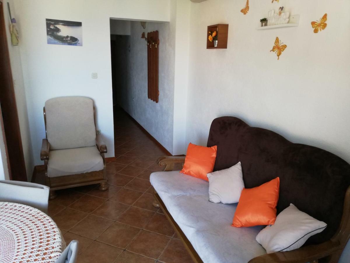Apartment Pecarevic - A Holiday With A Stunning View * Vis